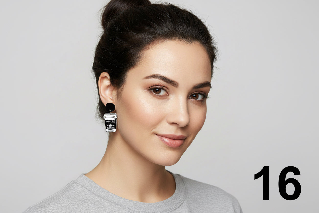 Aretes con diseños educativos