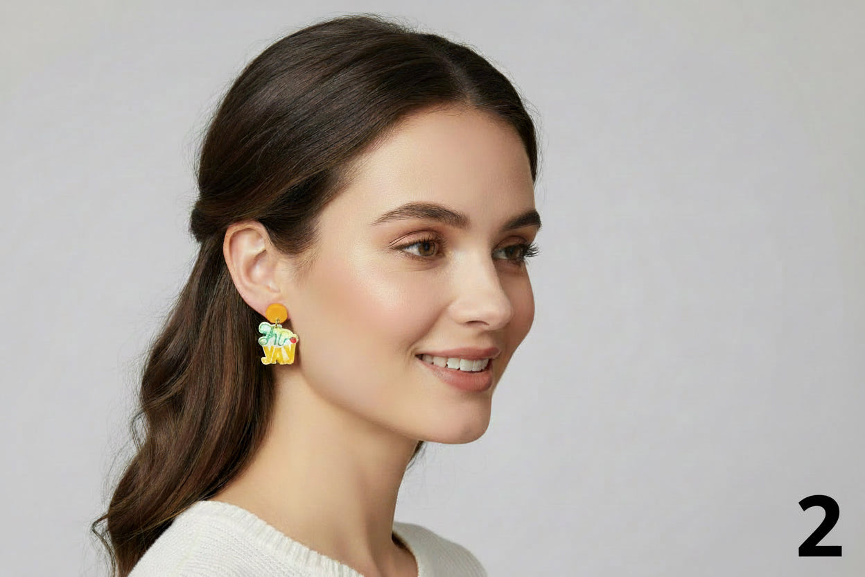 Aretes con diseños educativos