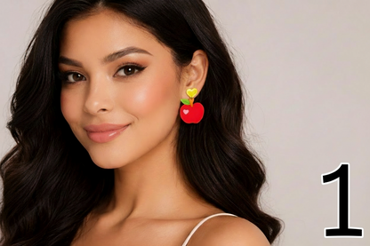 Aretes con diseños educativos